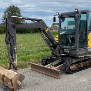Mini Pelle VOLVO EC 27 C Occasion