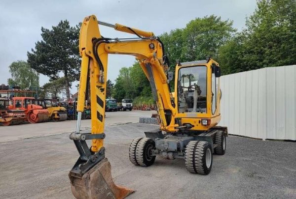 Pelle sur pneus Wacker Neuson 6503 WD