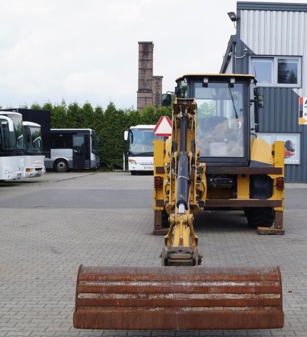 Tractopelle CATERPILLAR 427F2 – Image 5
