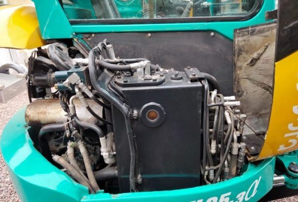 Mini-pelle Kubota U35-3A Occasion – Image 10