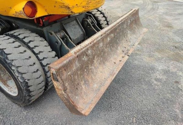 Pelle sur pneus Wacker Neuson 6503 WD – Image 21