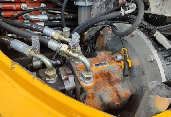 Pelle sur pneus Wacker Neuson 6503 WD – Image 16
