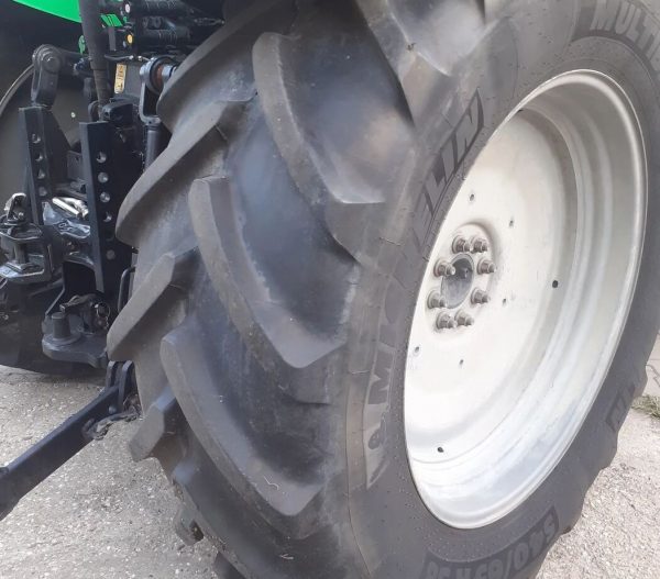 Tracteur à roues Deutz-Fahr S 100 – Image 9