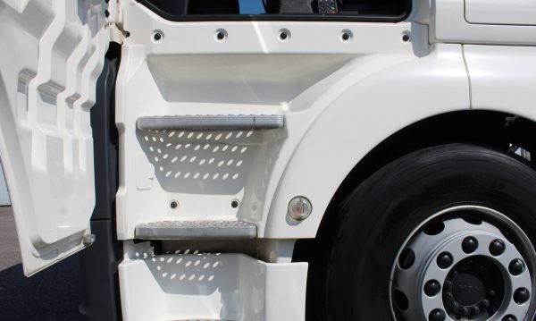 Tracteur routier MAN TGX 18.460 – Image 16