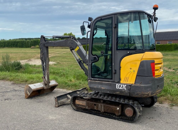 Mini Pelle VOLVO EC 27 C Occasion – Image 2