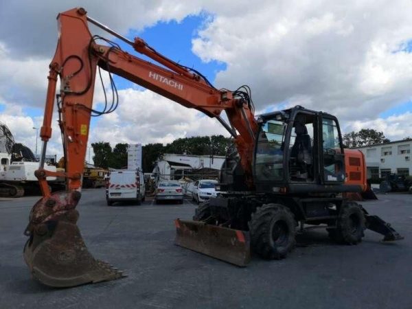 Pelle sur pneus HITACHI ZX140W-3 – Image 2