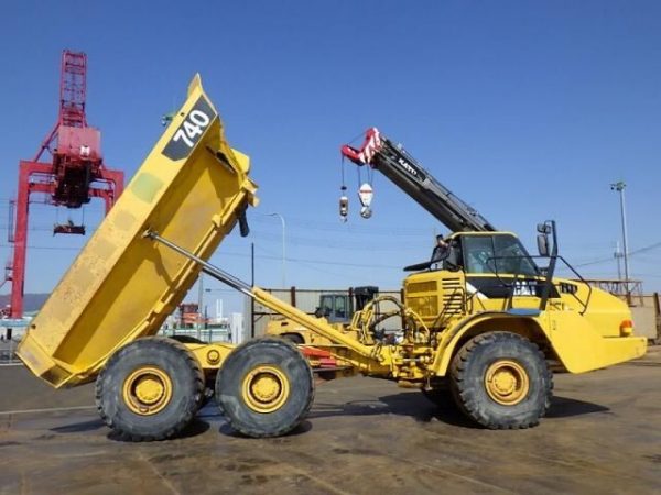 Tombereau Articulé Caterpillar 740 Occasion – Image 3