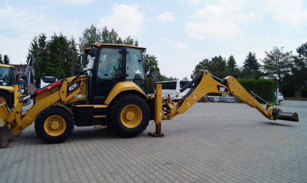 Tractopelle CATERPILLAR 427F2 – Image 8