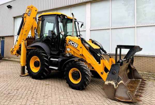 Tractopelle JCB 3 CX Occasion – Image 3