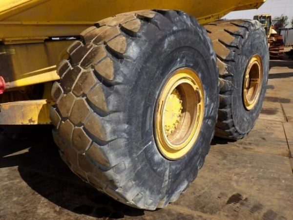 Tombereau Articulé Caterpillar 740 Occasion – Image 25
