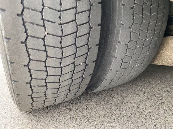 Camion Frigorifique MERCEDES-BENZ Actros 2551 – Image 8