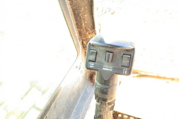 Mini-Chargeuse BOBCAT 773 occasion – Image 9
