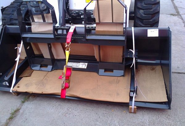 Mini-chargeuse BOBCAT S650 Occasion – Image 3