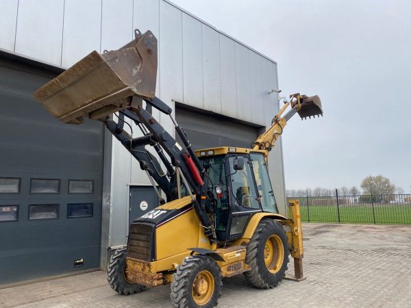 Tractopelle CATERPILLAR 432D Occasion – Image 4