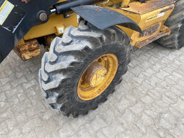 Tractopelle CATERPILLAR 432D Occasion – Image 23
