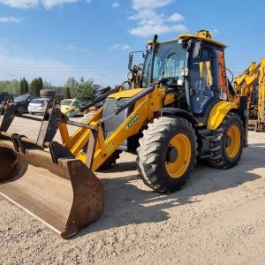 Tractopelle JCB Ausa RC-8 Occasion