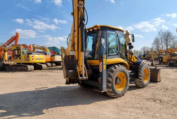 Tractopelle JCB Ausa RC-8 Occasion – Image 5