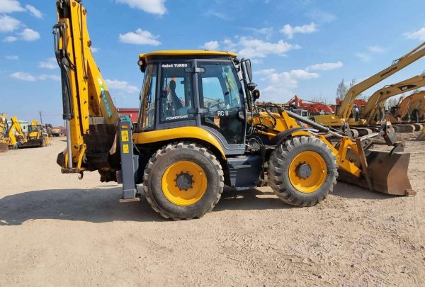 Tractopelle JCB Ausa RC-8 Occasion – Image 4
